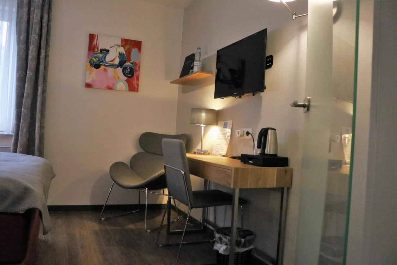 Hotel Schmerkoetter โบคุห์ม ภายนอก รูปภาพ
